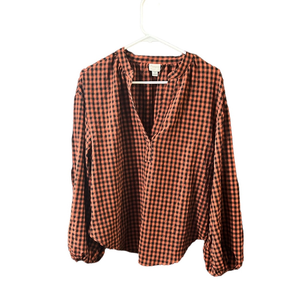3/$30 🖤 A new day Women’s top Size Medium